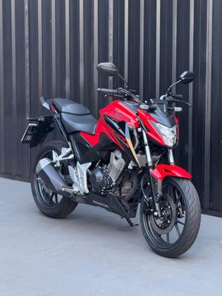 HONDA CRF 250R HONDA CRF 250R